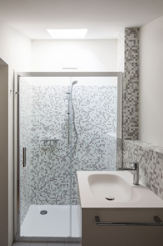Modern Shower with Niche